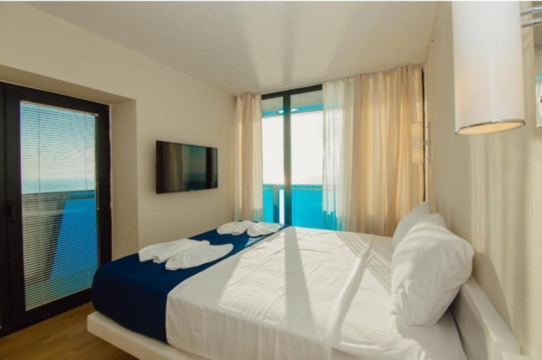 Lamar Hotel 바투미 외부 사진